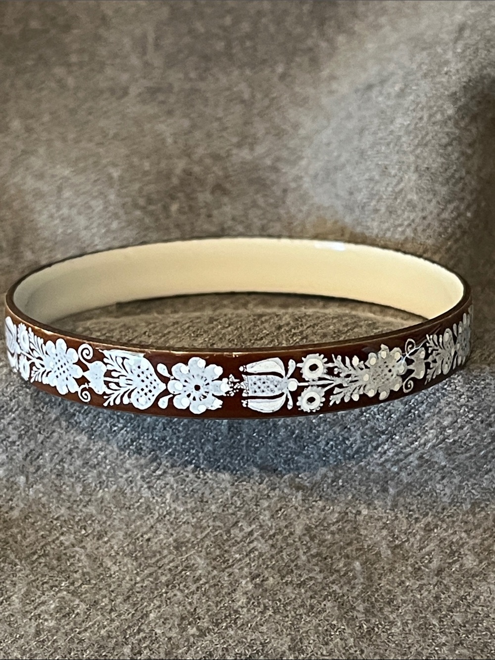 Vintage Enameled Folk Art Bangle Bracelet